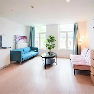 https://the-fashion-street-apartments.hotelsghent.com